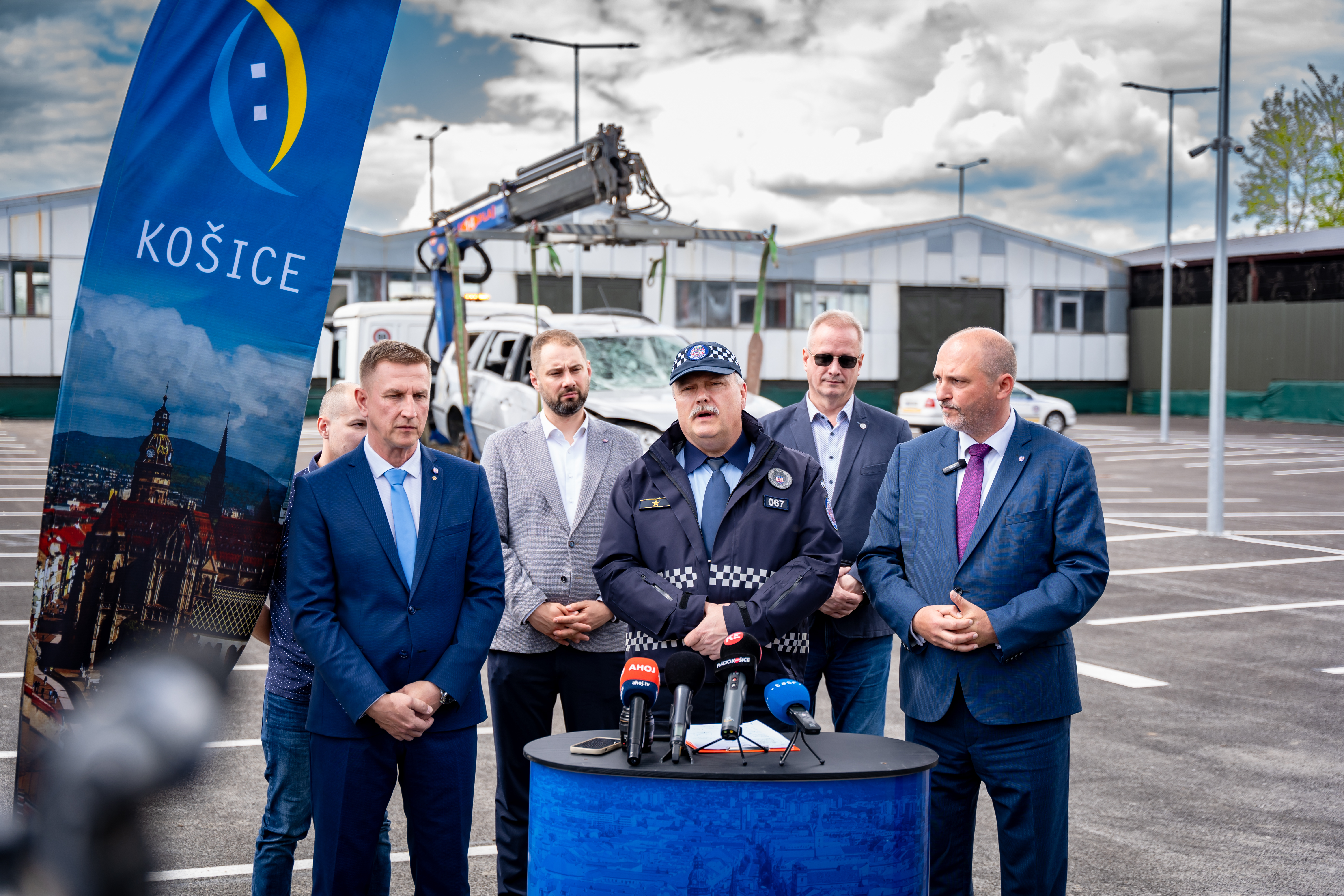 Tlacovy brifing - otvorenie odstaviska pre autovraky -31 (2)